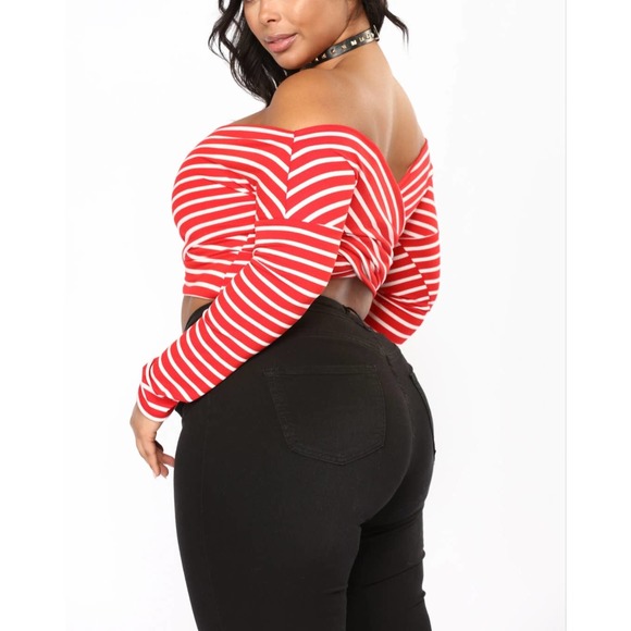 NWT FASHION NOVA | SUPERLOVE CROP RED WHITE STRIPED TOP CURVY PLUS SIZE 2X - Picture 5 of 14